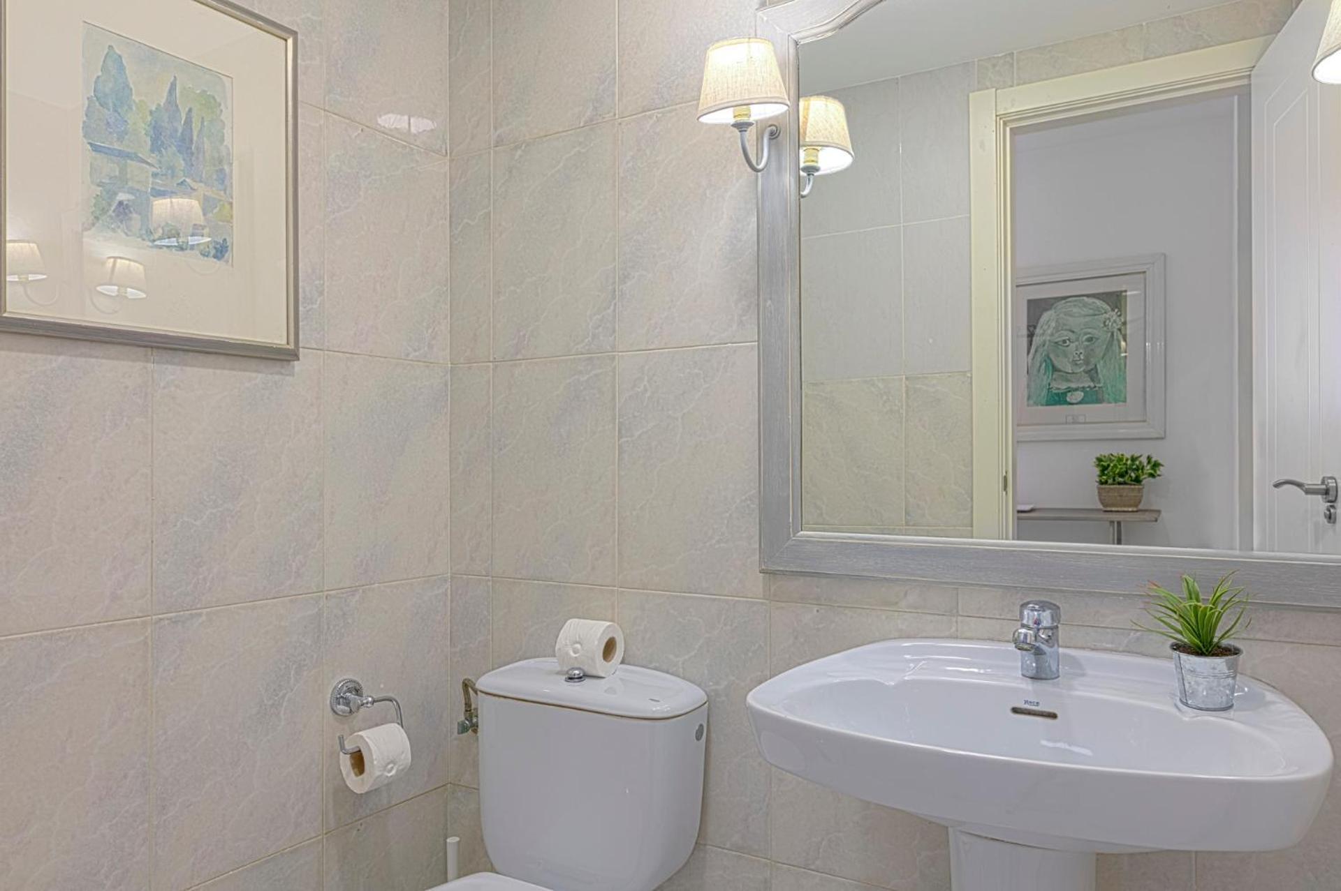Caleta Homes - Apartamentos Pompidou Málaga Habitación foto